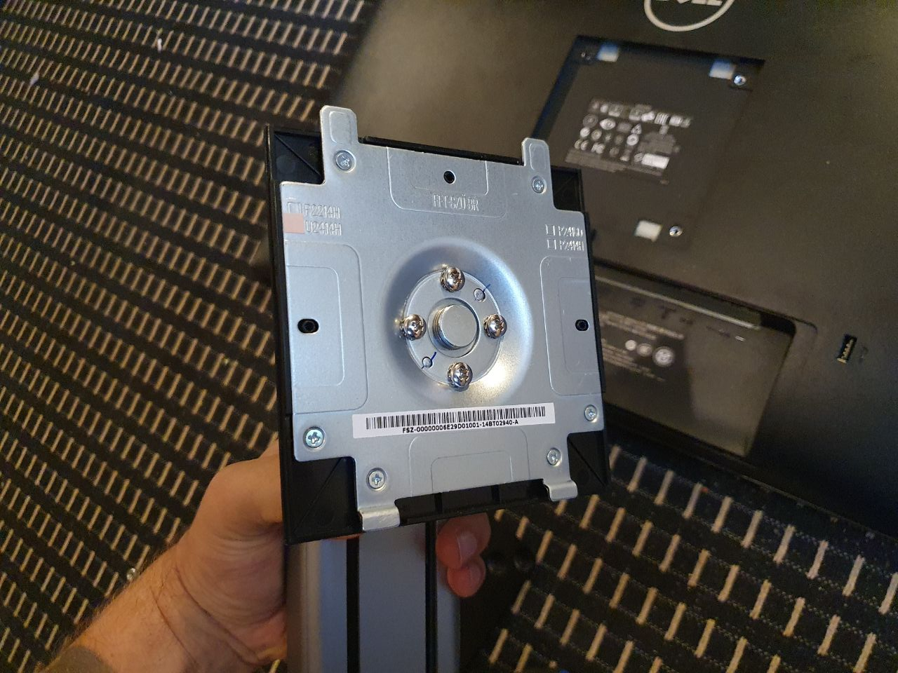 dell screen mount